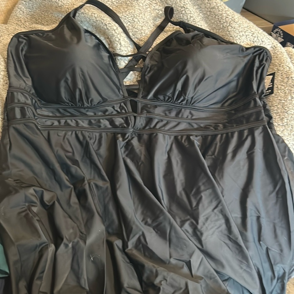 Torrid Size 6 Black Strappy Plunge Swim dress